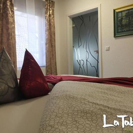 Hotel La Tabisca Rechberghausen Esterno foto